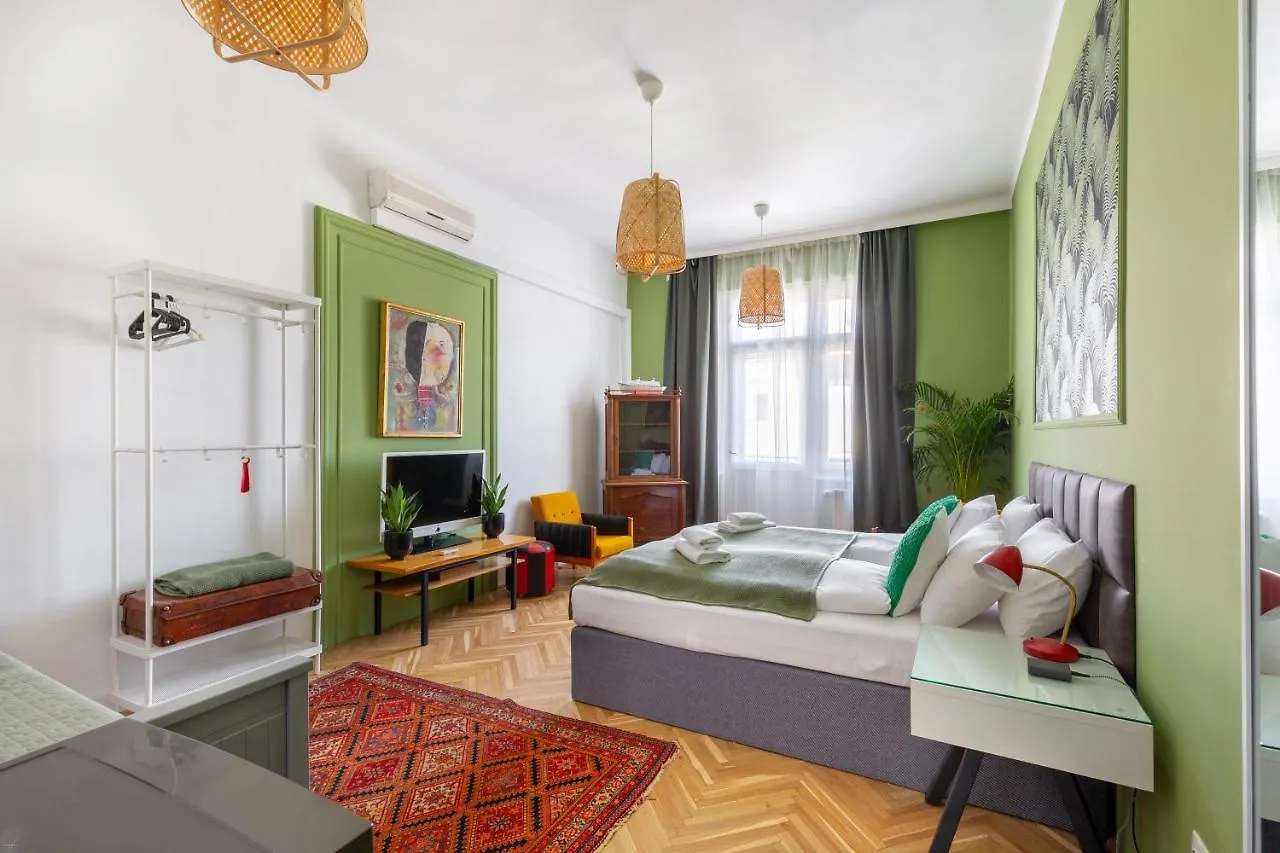 부다페스트 Huge & Stylish In The Center For Up To 20 People 아파트
