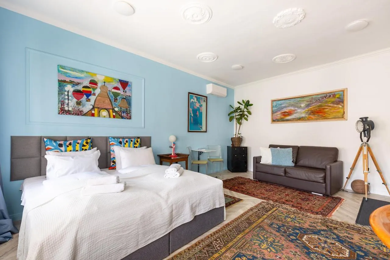 Huge & Stylish In The Center For Up To 20 People Apartment Budapest Hungary