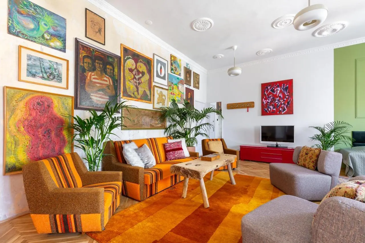 Huge & Stylish In The Center For Up To 20 People Apartment Budapest