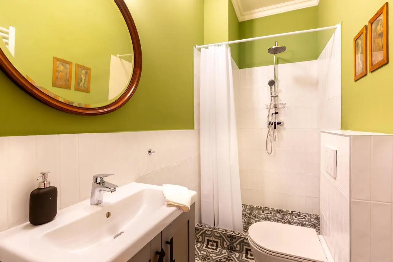 Huge & Stylish In The Center For Up To 20 People Apartment Budapest 0*,