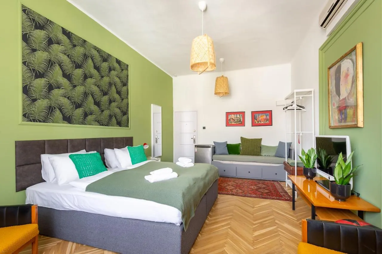 Huge & Stylish In The Center For Up To 20 People Apartment Budapest