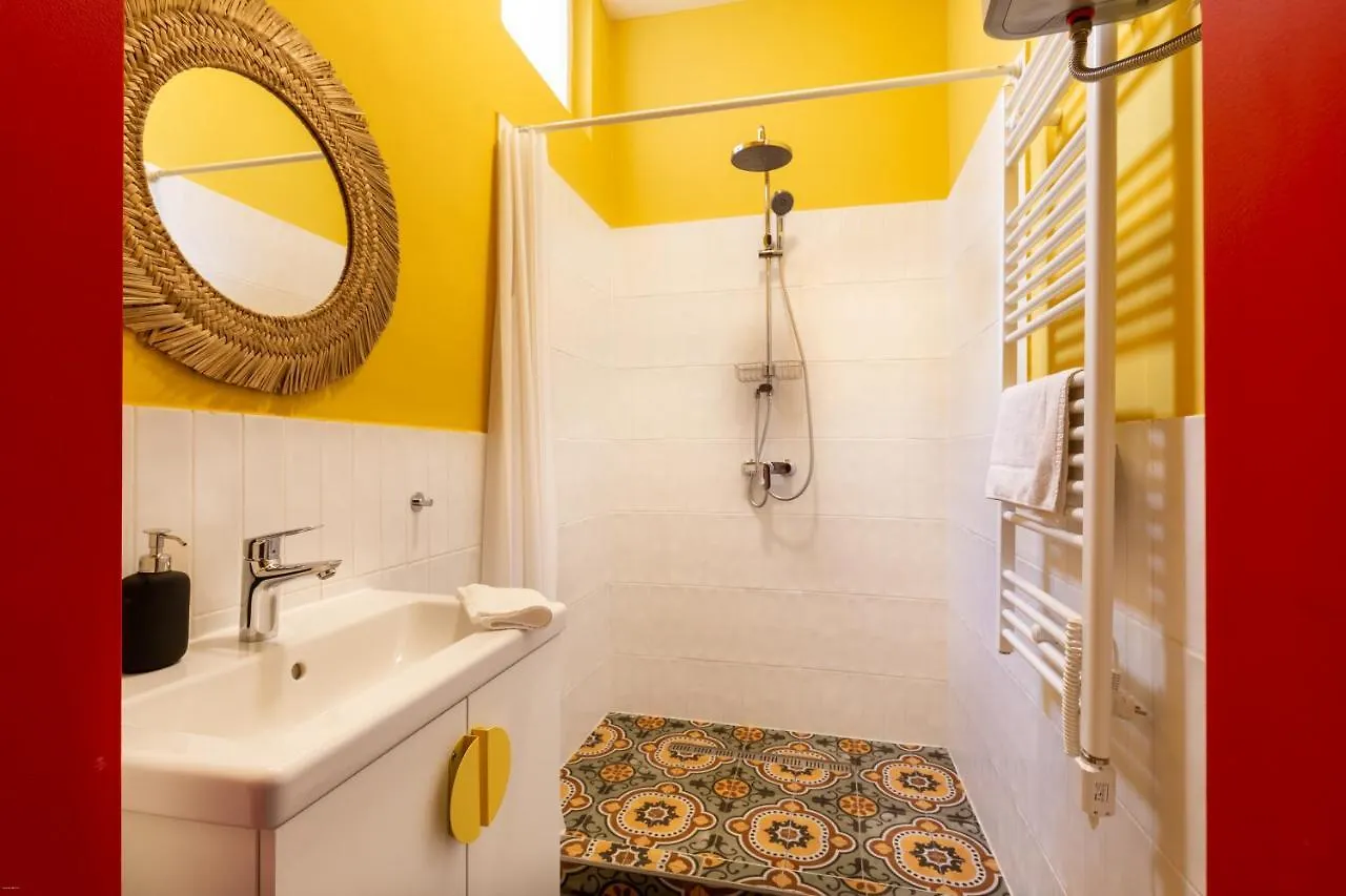 Huge & Stylish In The Center For Up To 20 People Apartment Budapest