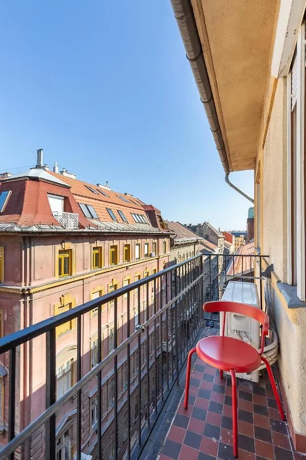 Huge & Stylish In The Center For Up To 20 People Apartment Budapest 0*,  Hungary